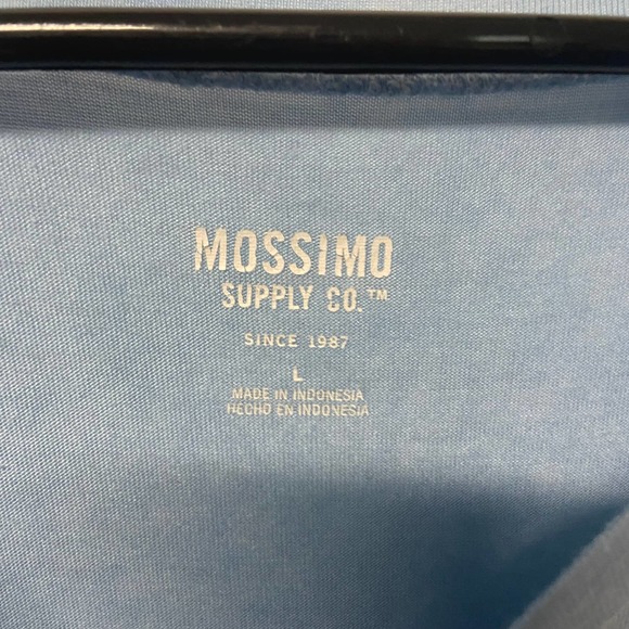 Mossimo Top Blouse Ruffle bottom Round Neck Size L Baby Blue - Picture 4 of 6